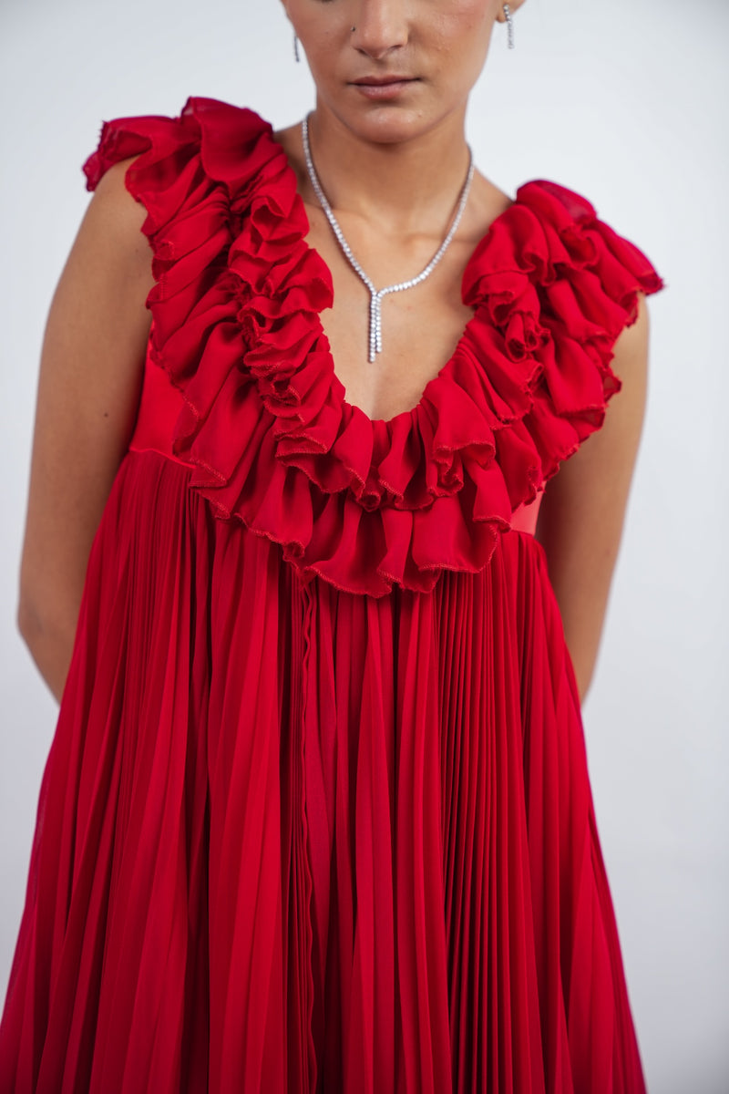 Red linen Pleated ruffle gown